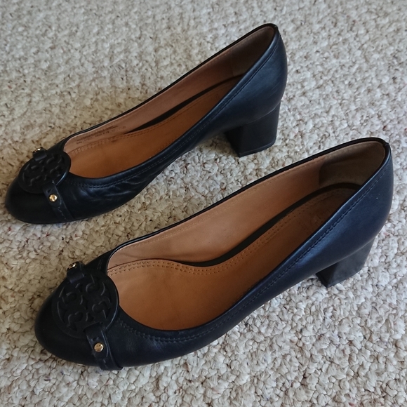 Tory Burch Mini Miller Logo Pump Heels - Black Size 7.5 - Picture 4 of 15